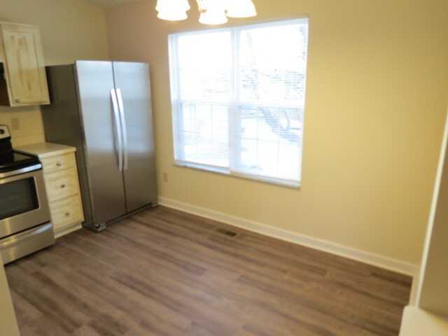 4018 Cailin Dr - Photo 5 of 20