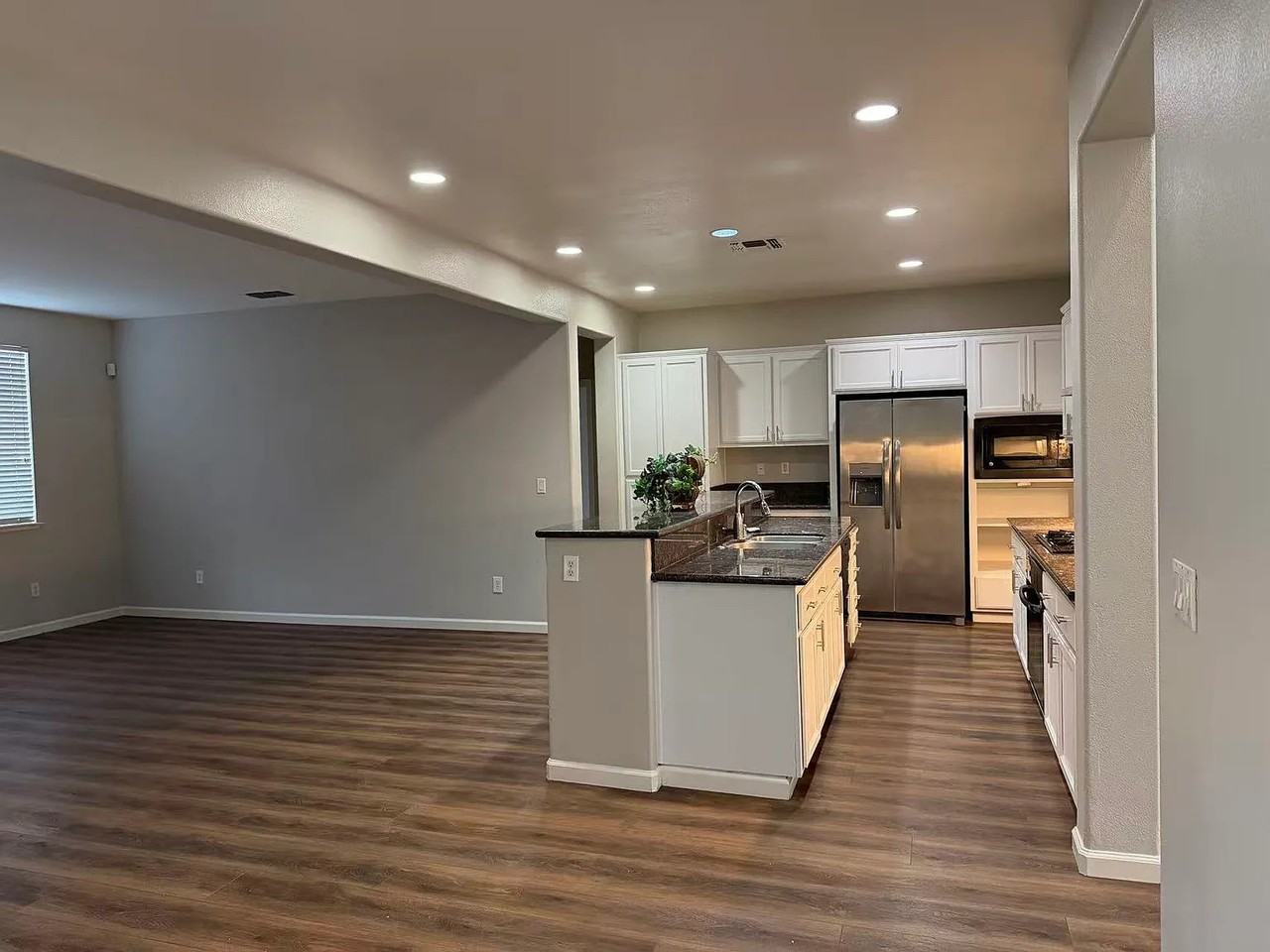 2161 Tennis Ln #NA - Photo 6 of 6