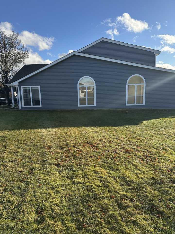 745 Spring Lake Dr #NA - Photo 2 of 10