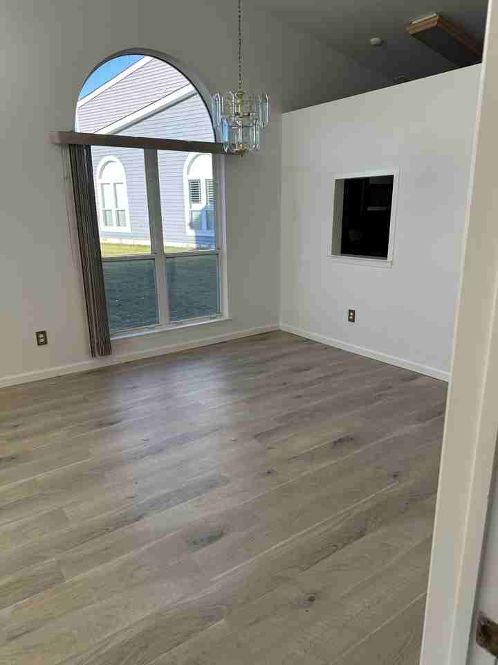 745 Spring Lake Dr #NA - Photo 4 of 10