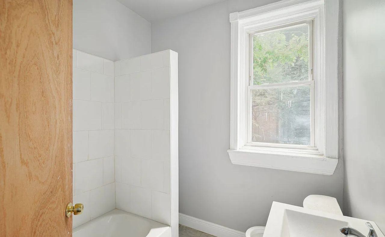 4017 N 9th St #NA - Photo 3 of 9