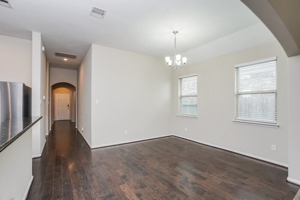 3214 Bainbridge Hill Ln - Photo 6 of 16