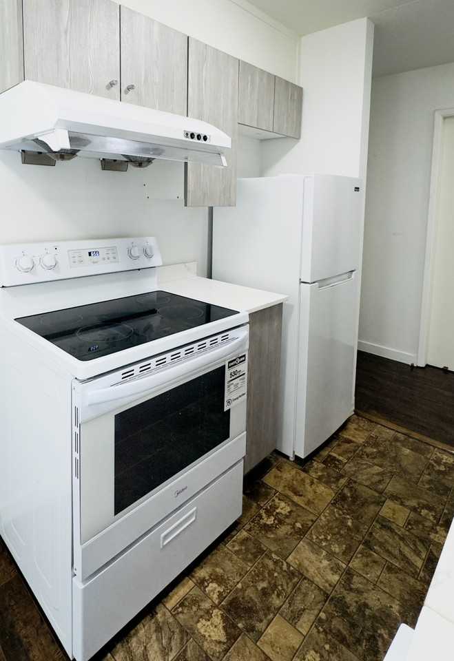 15158 Royal Ave - Photo 6 of 10