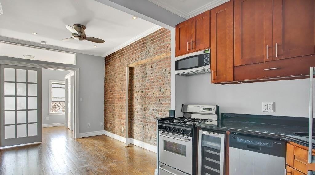 Avenue A #3F - Photo 7 of 9