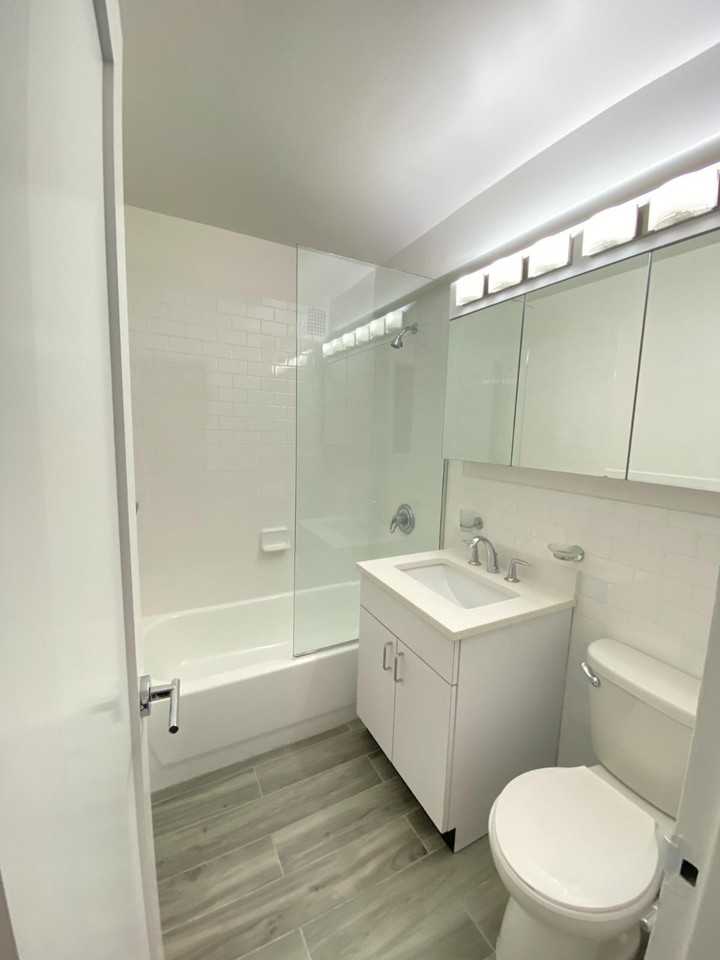 5th Ave #12A - Photo 5 of 7