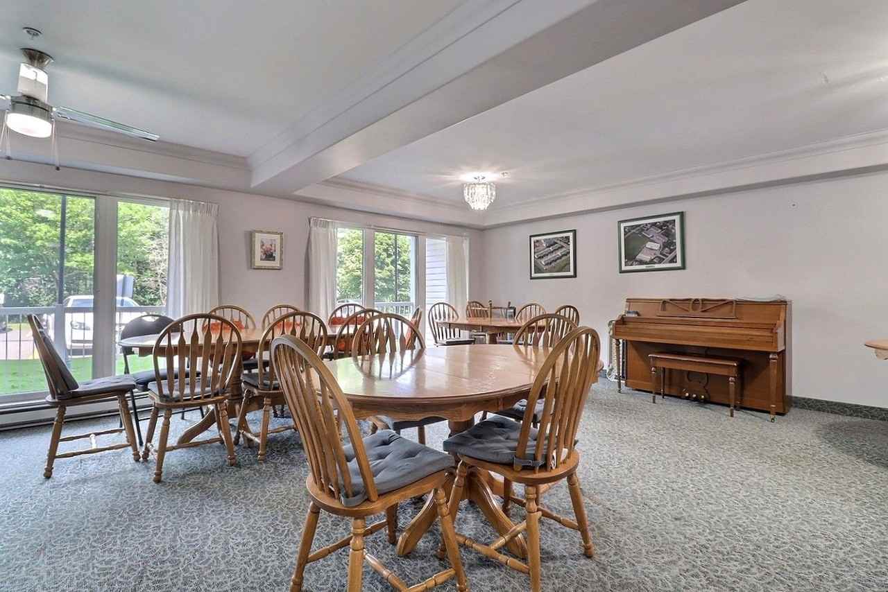 Château Mapleton Apartments - Photo 7 of 25