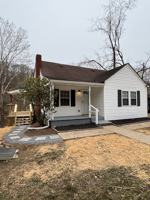 featured image of 6 Red Oak Dr #1