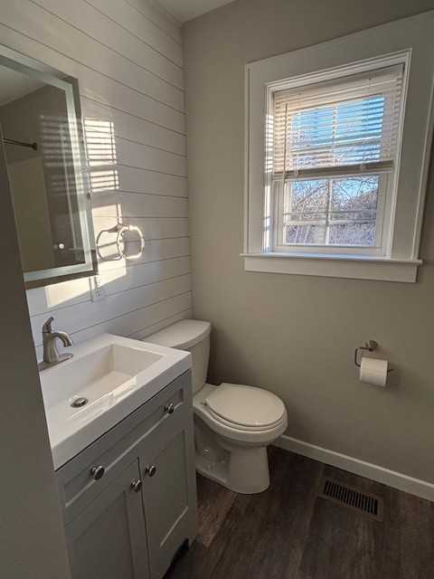 6 Red Oak Dr #1 - Photo 5 of 11