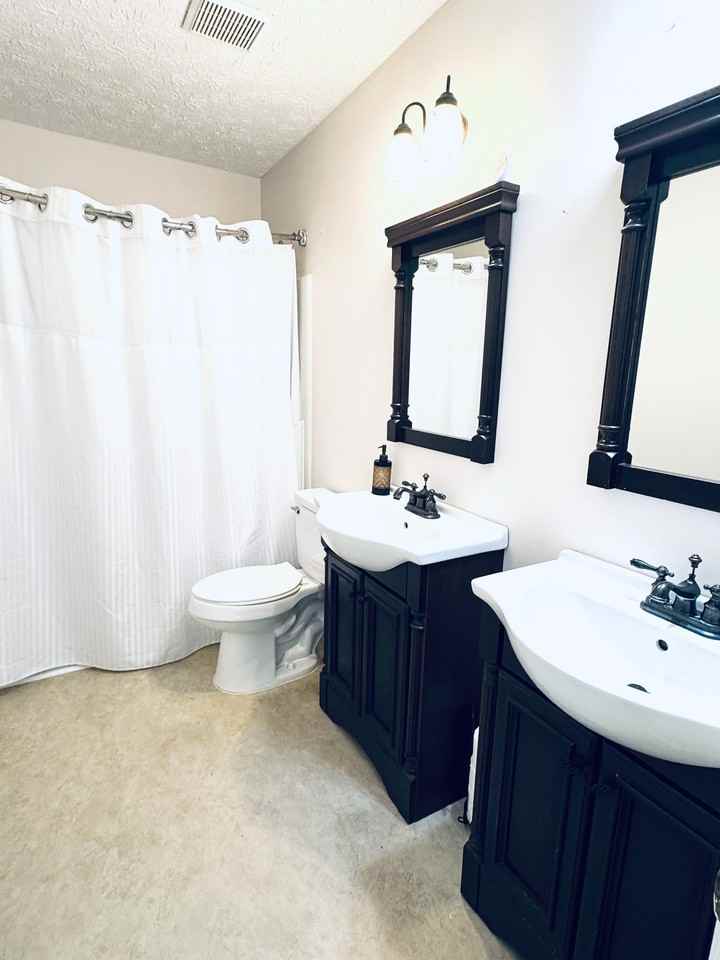 8262 Mcguire Dr #1 - Photo 7 of 9