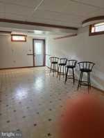 featured image of 8 Westchester Court