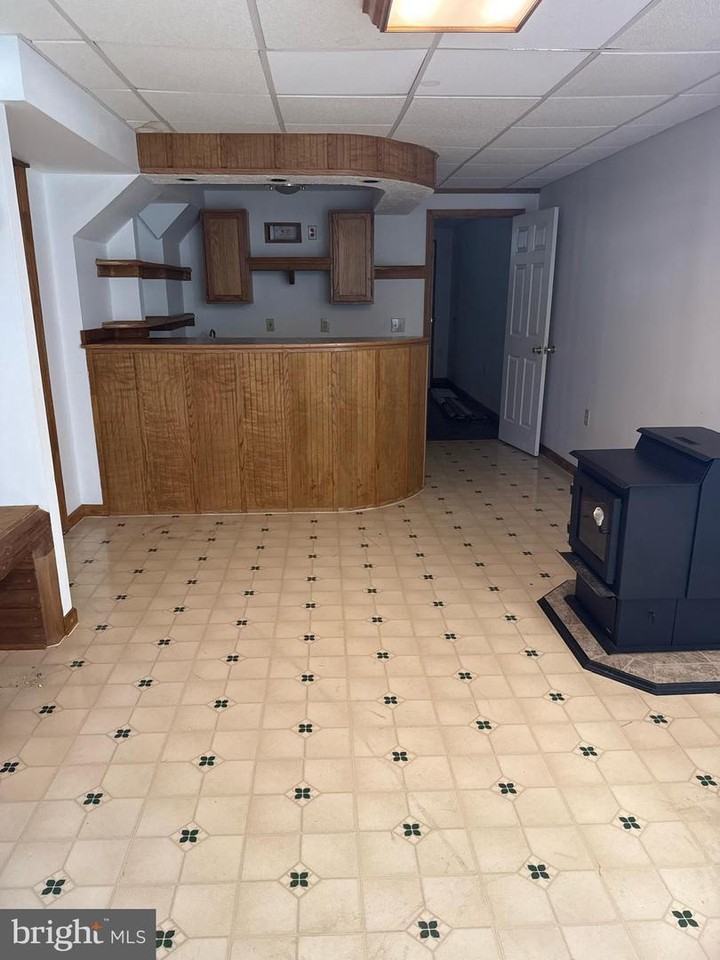 8 Westchester Court - Photo 6 of 14