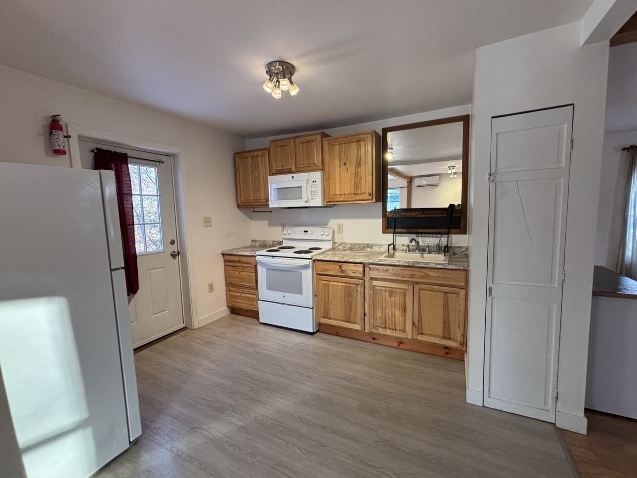 38 Park Ave #1 - Photo 2 of 17