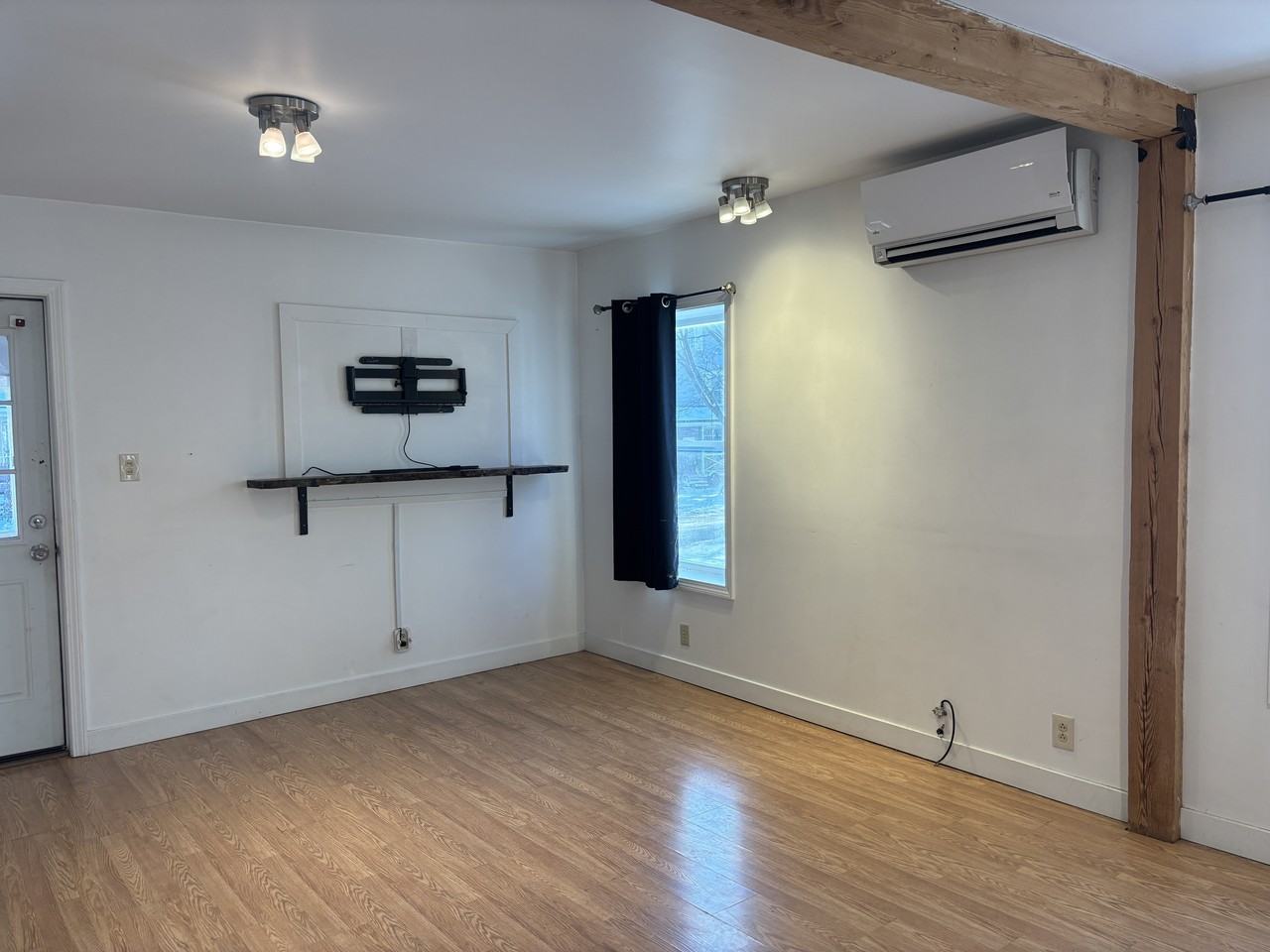 38 Park Ave #1 - Photo 4 of 17