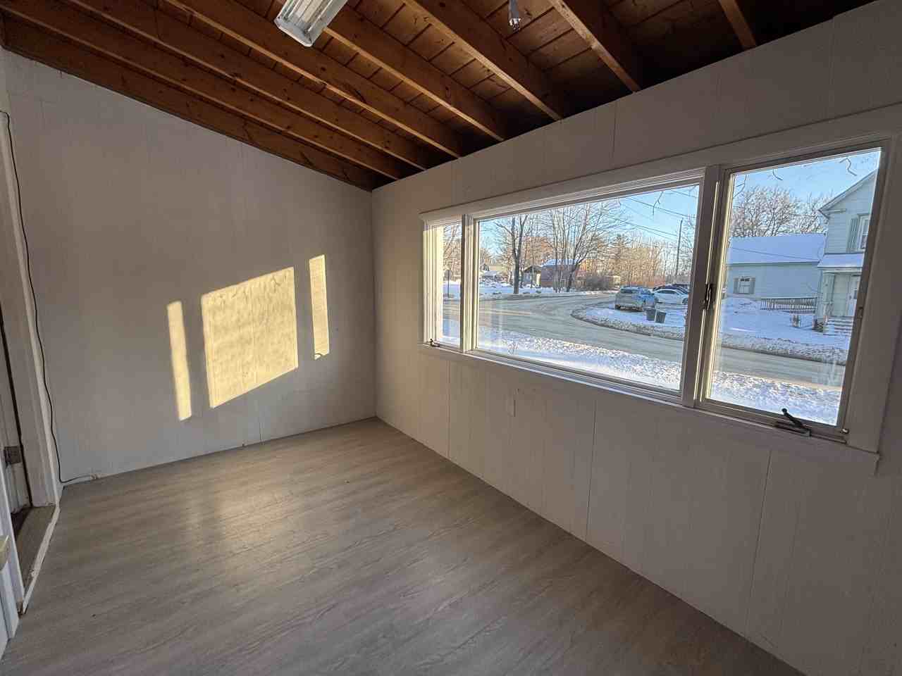 38 Park Ave #1 - Photo 5 of 17