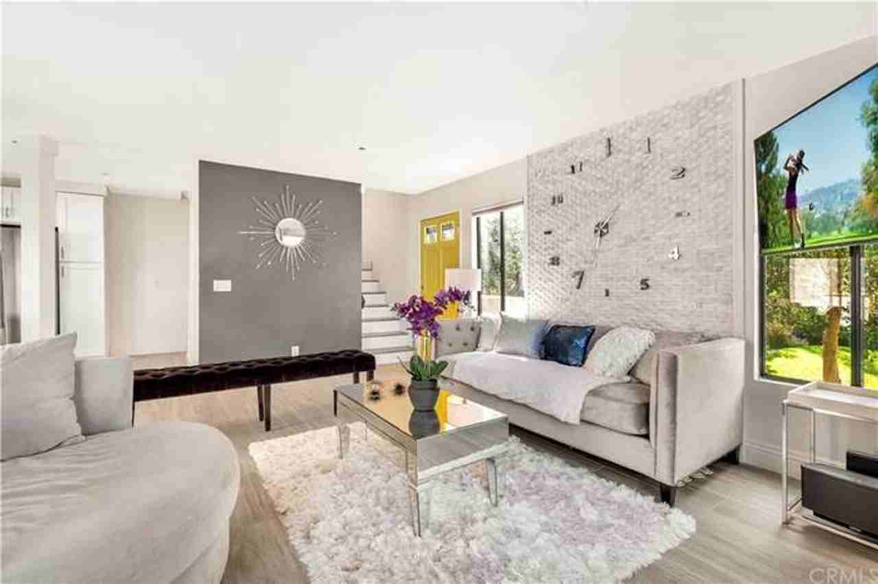 201 Harbor Woods Pl - Photo 3 of 19