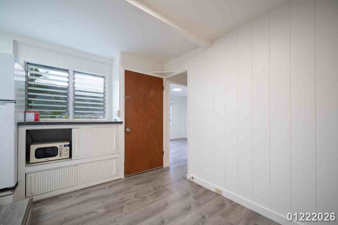 3033 Woolsey Pl - Photo 5 of 21