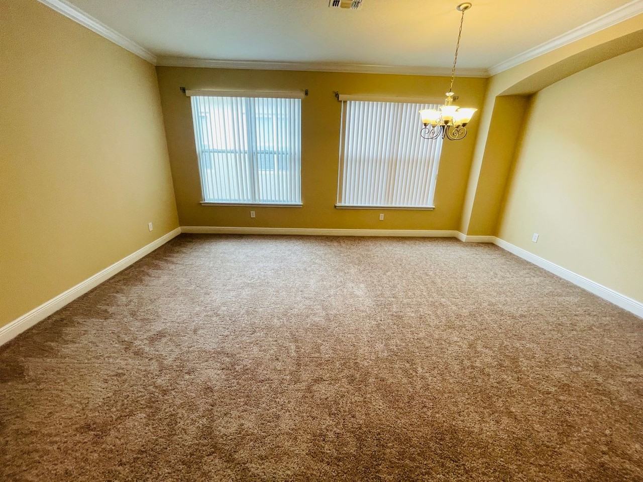 11507 Wakeworth St - Photo 6 of 26