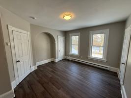 featured image of 33 Emerson St