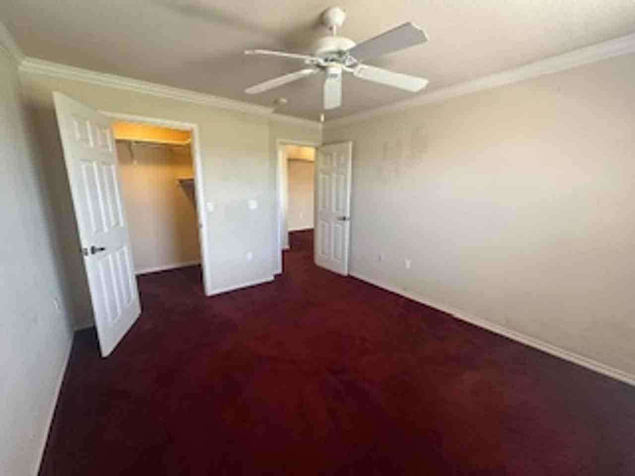 3901 Sonoma Springs Ave - Photo 7 of 29