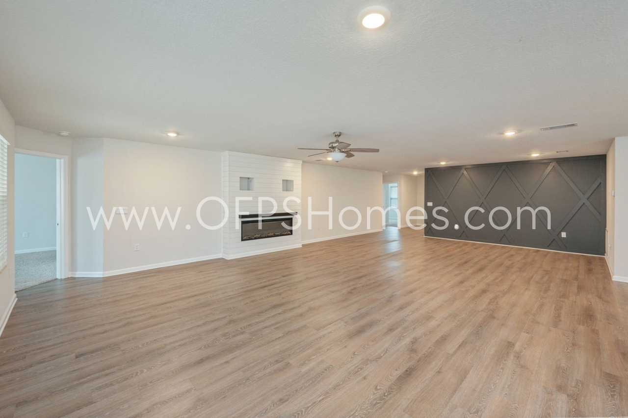 6705 Sarah Ann Way - Photo 7 of 44