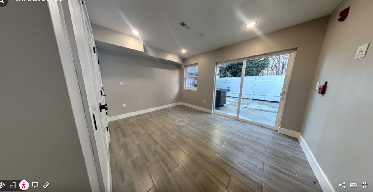 5341 Chestnut St - Photo 2 of 11