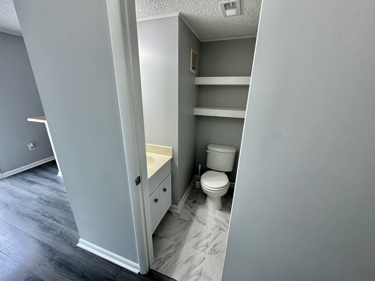 4115 Little River Road - 10BUnit 10B #10B - Photo 7 of 28