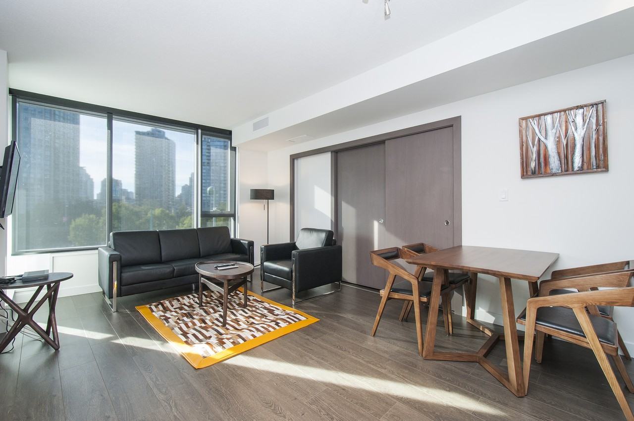 38 Smithe Street #1055 - Photo 3 of 17