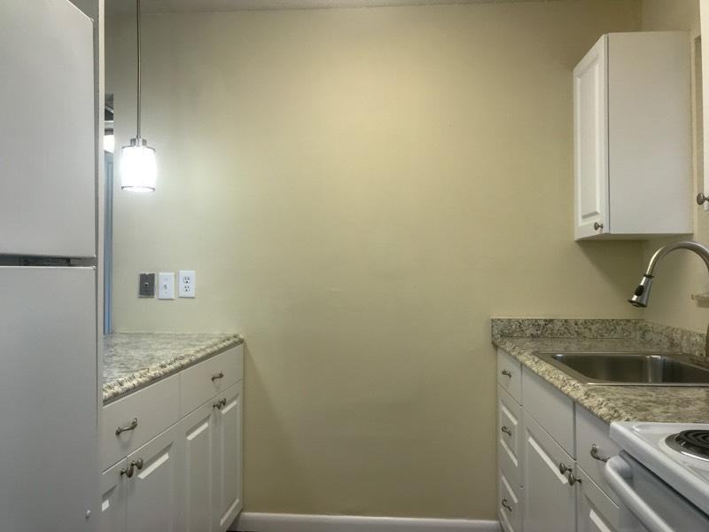 5205 Eadie Pl - Photo 4 of 19