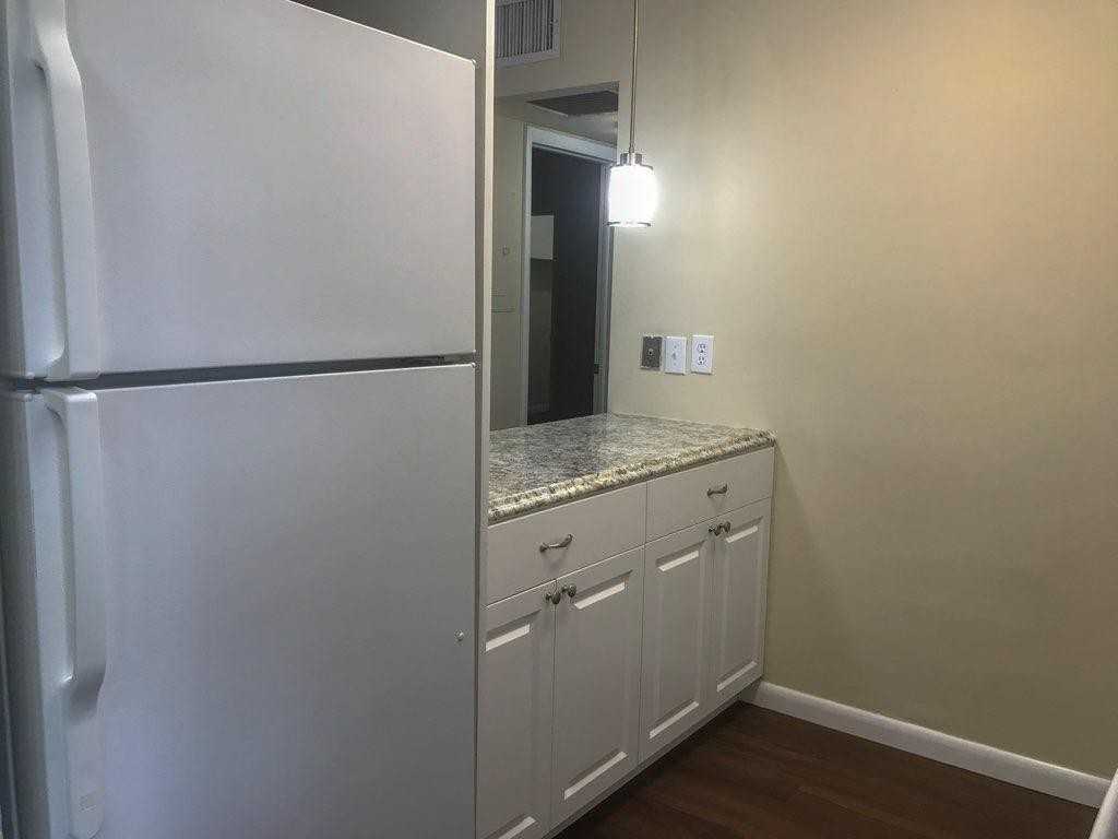 5205 Eadie Pl - Photo 6 of 19