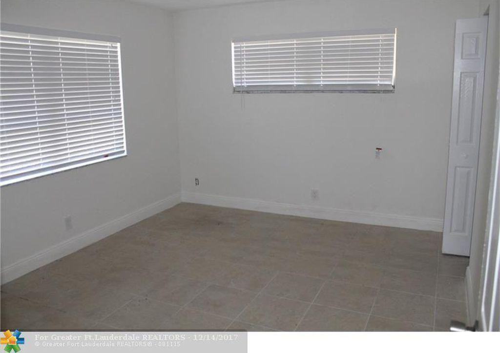 5206 Eadie Pl - Photo 2 of 23