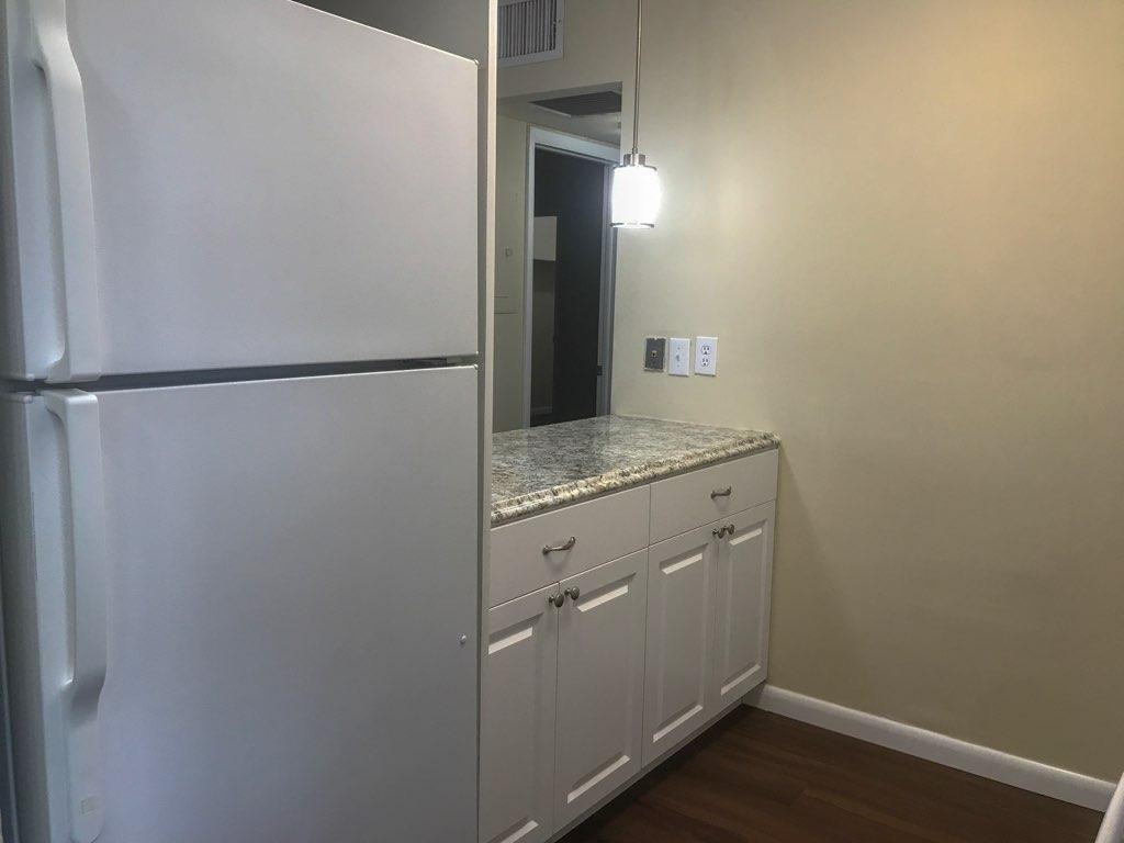 5215 Eadie Pl - Photo 6 of 19