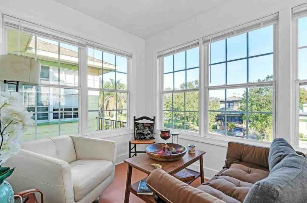 460 15th Ave N - Photo 2 of 24