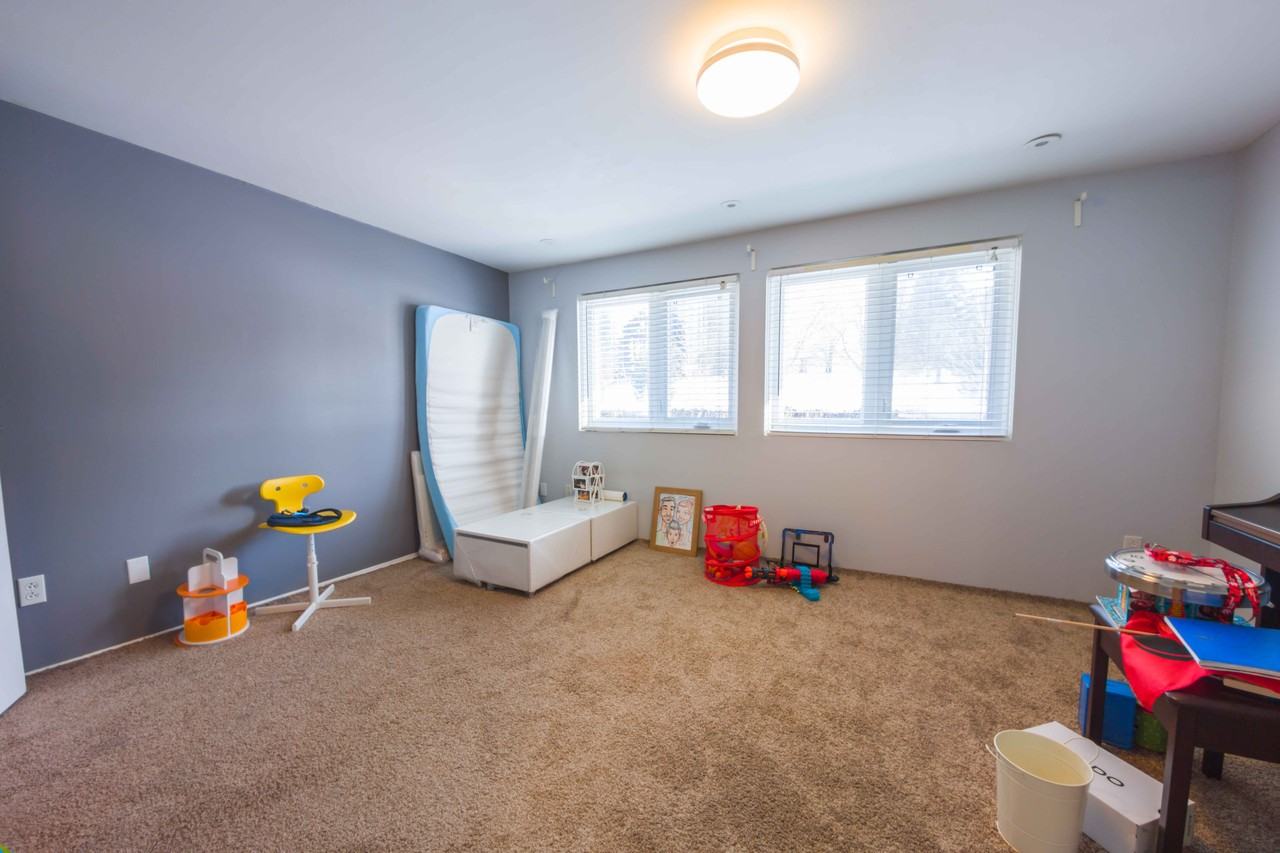 28 Lady Fernway - Photo 7 of 25