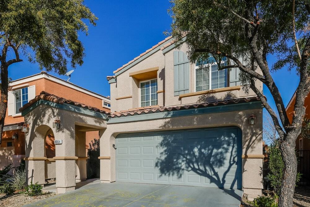 8064 Torremolinos Ave - Photo 4 of 17