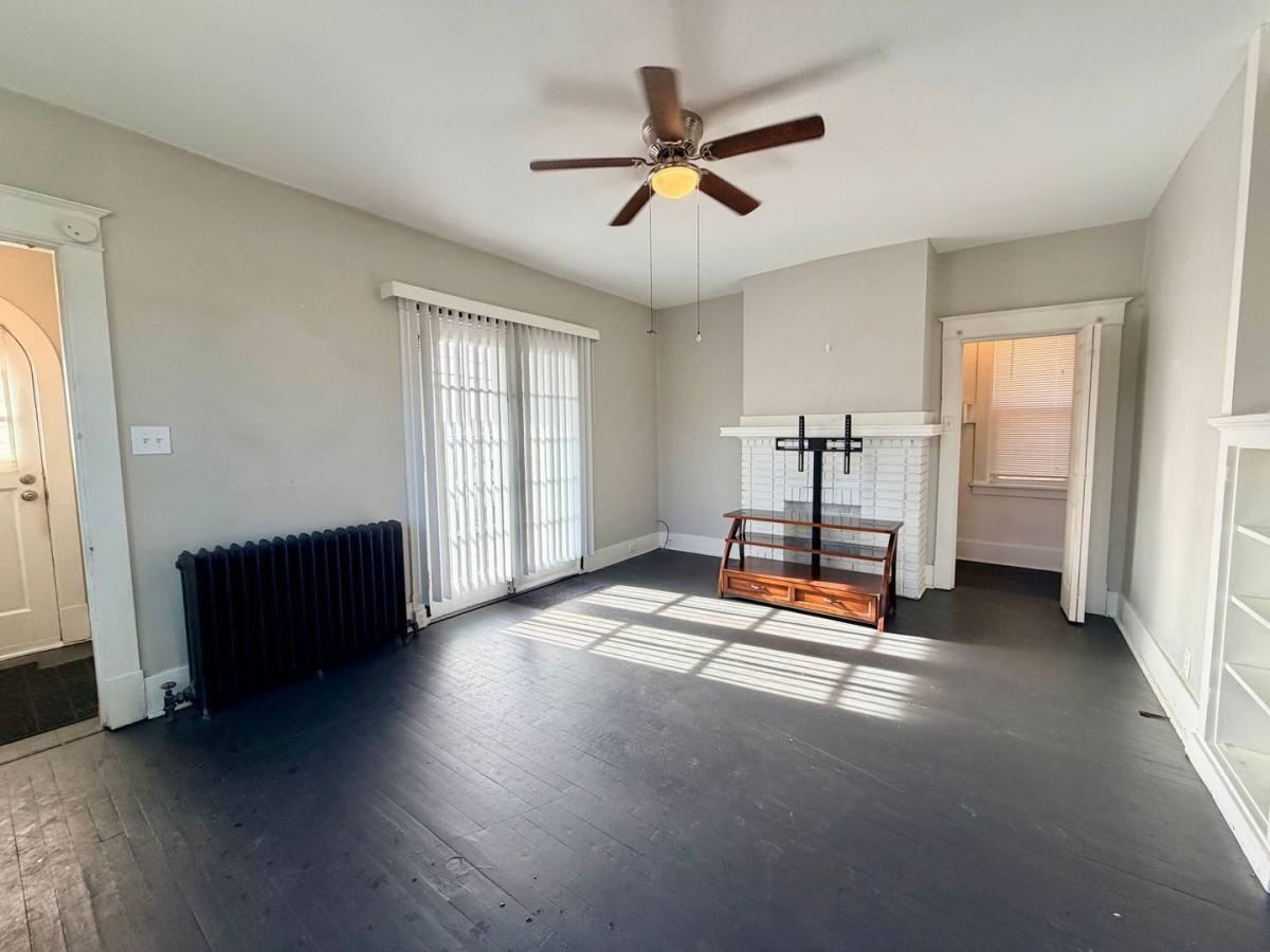 224 Ingram Ave #1 - Photo 4 of 10