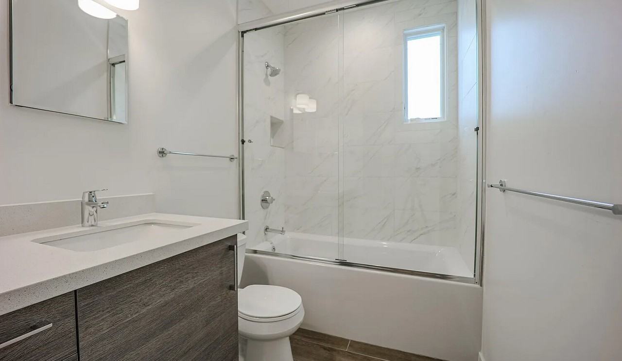 4539 N 8th Pl #A - Photo 2 of 8