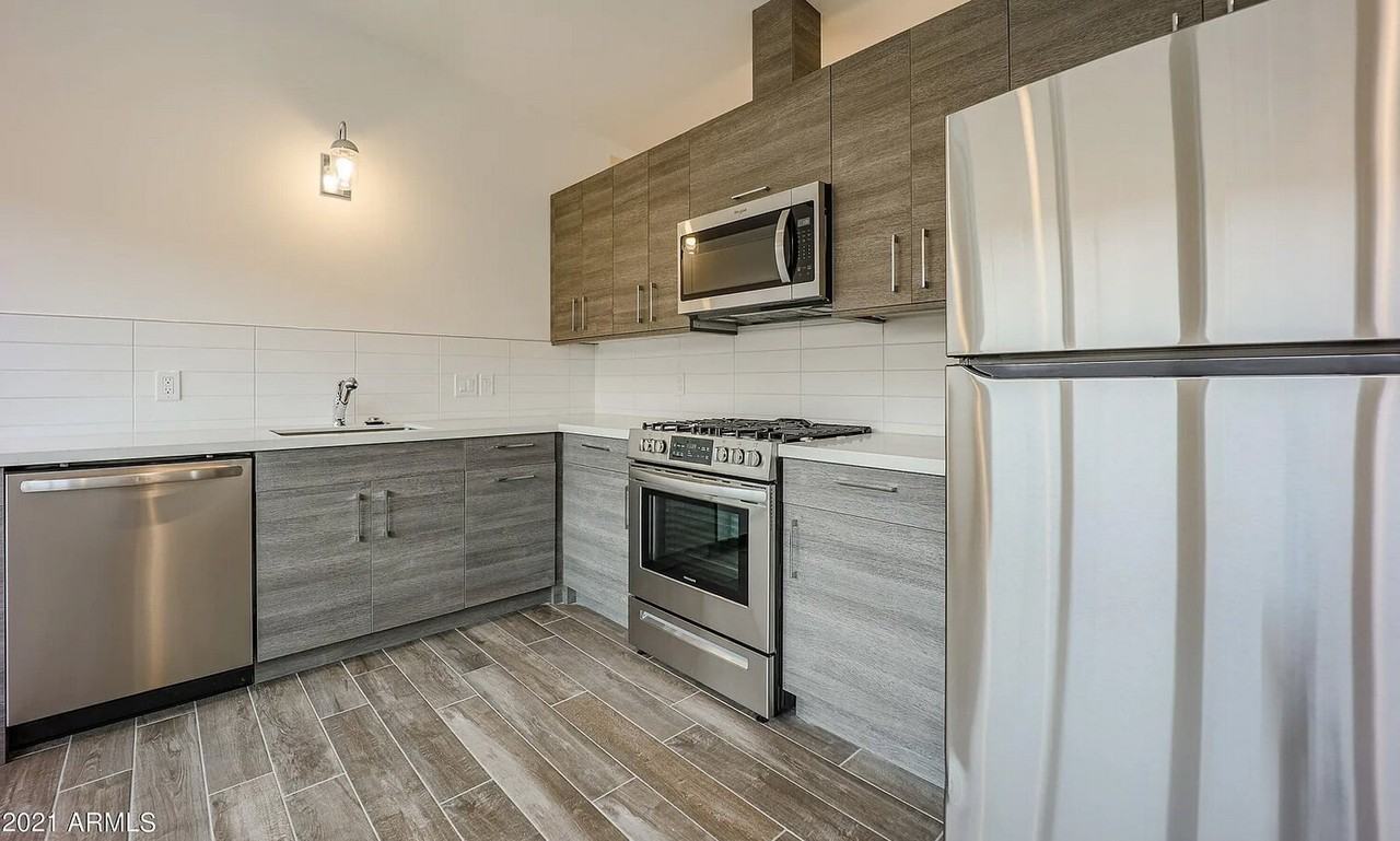 4539 N 8th Pl #A - Photo 3 of 8