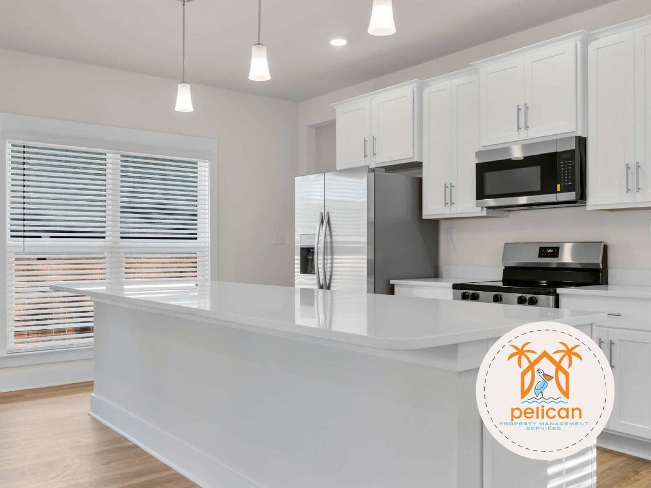 1112 N I St - Photo 4 of 47