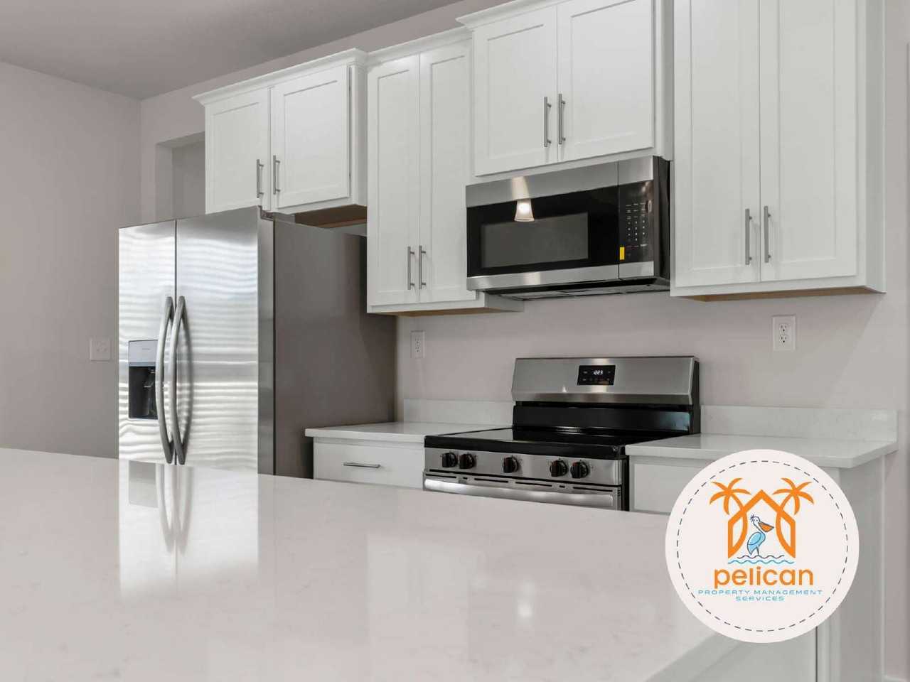 1112 N I St - Photo 6 of 47