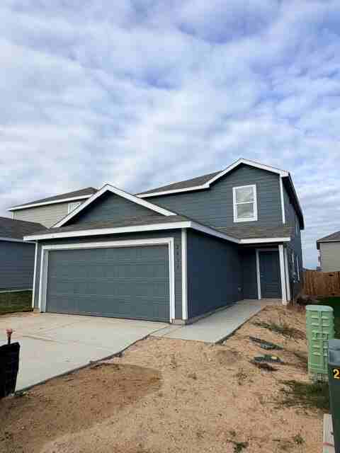 2831 Red Diamond - Photo 4 of 15