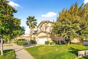 featured image of 6085 Medinah St