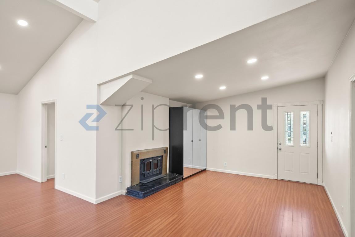 41861 Maywood St - Photo 5 of 32