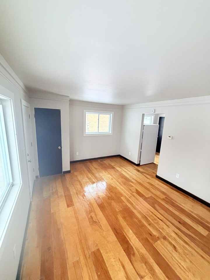 2015 Delaware St - Photo 2 of 10