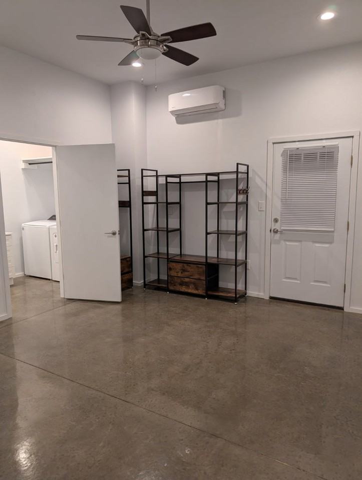 115 Ravine Trl #B - Photo 4 of 8