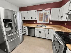 8420 E 32nd Ave #B - Photo 1 of 1