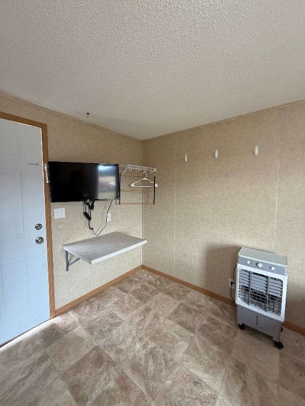 31 Keenans Way #2 - Photo 3 of 8