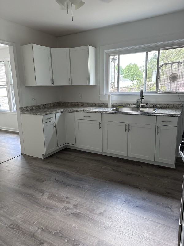 712 Glen Rd - Photo 4 of 16