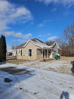 featured image of 307 W Clem St