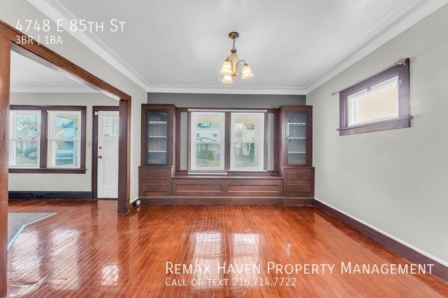 4748 E 85th St - Photo 3 of 26
