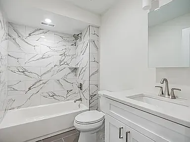 3415 N 19th St #11 - Photo 4 of 4